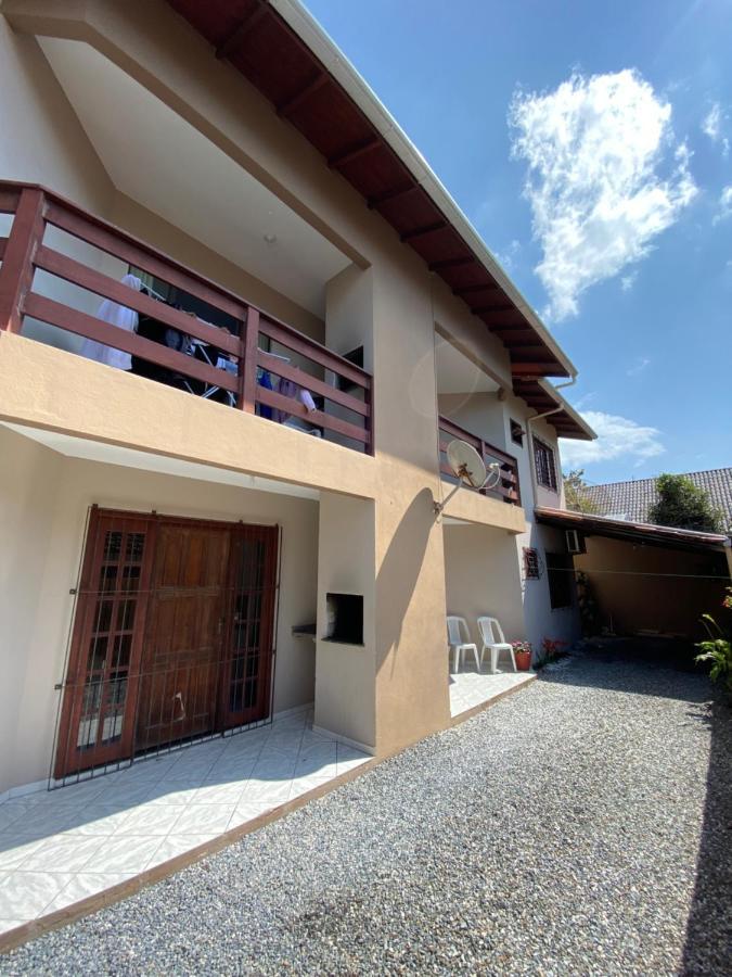 Apartamentos Vo Lela Bombinhas Exterior photo